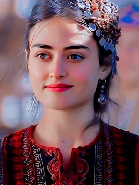 esra bilgiç age|Esra Bilgic